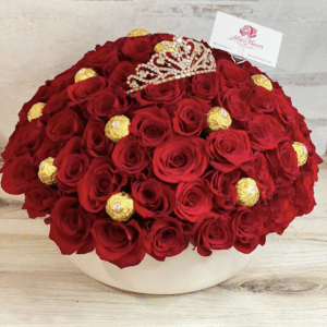 Bouquet Luxury - A Bouquet featuring 100 red roses, Ferrero Rocher Chocolates
